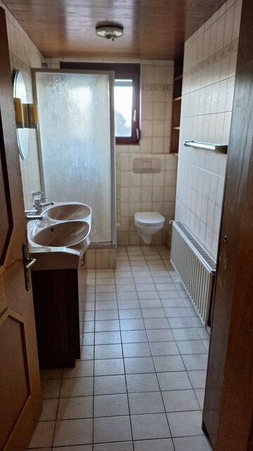 5-Zimmer-Wohnung in sehr guter Lage neu zu vermieten