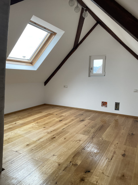 Maisonette Wohnung in Altbau mit 25,00m² Terrasse zu vermieten