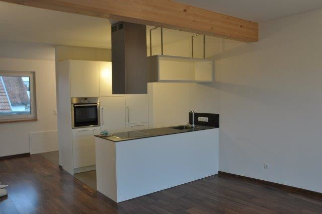 Schöne 3 Zimmer Wohnung mit Penthouse Feeling