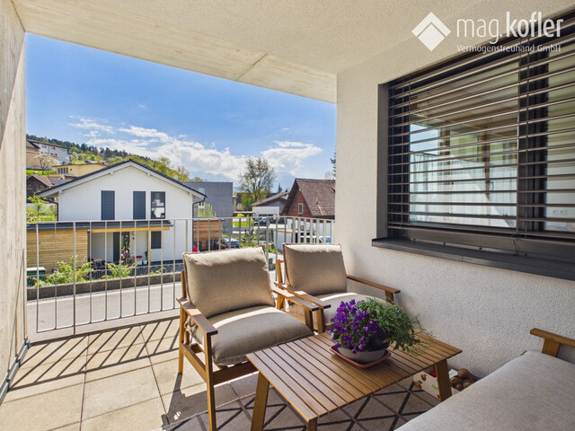 Lichtdurchflutete 3-Zimmer Wohnung mit Loggia in Weiler