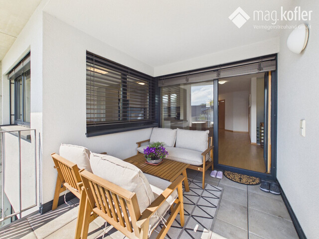 Lichtdurchflutete 3-Zimmer Wohnung mit Loggia in Weiler