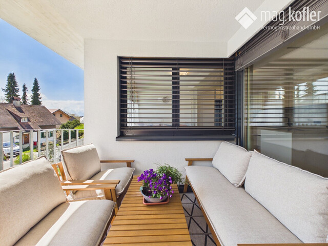 Lichtdurchflutete 3-Zimmer Wohnung mit Loggia in Weiler