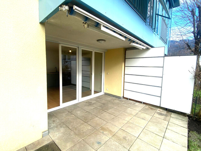 Sanierte 3-Zimmer Gartenwohnung mit Garage, Terrasse, Garten und Keller in Top-Lage!