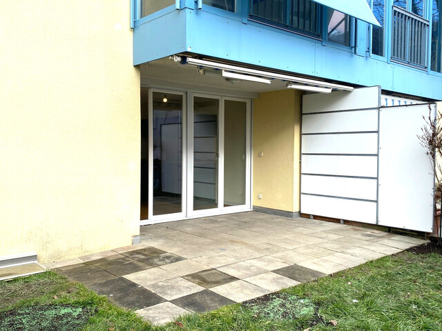 Sanierte 3-Zimmer Gartenwohnung mit Garage, Terrasse, Garten und Keller in Top-Lage!