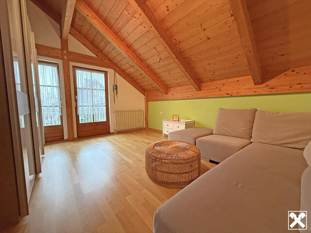 Gepflegtes Reihenhaus mit schönem Bergblick