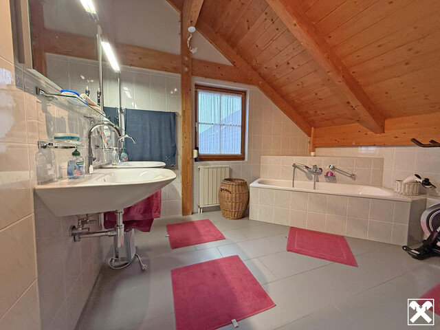 Gepflegtes Reihenhaus mit schönem Bergblick