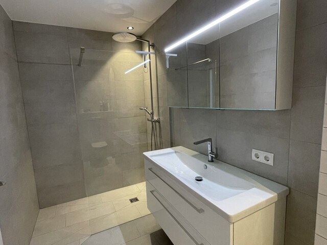 Schöne helle 3-Zimmer-Wohnung (provisionsfrei)