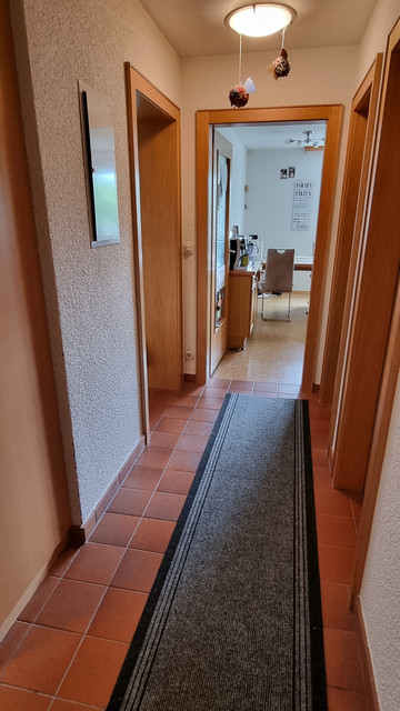 PRIVATVERKAUF 4 Zimmer Maisonette Wohnung in ruhiger Lage