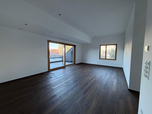 Besonders & Einzigartig  4-Zimmer Dachgeschosswohnung in perfekter Lage.