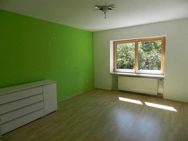 Toller Bungalow - neu saniert inkl. Keller und Garage!