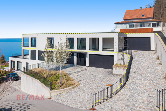 Fantastisches Panorama trifft Design: Luxuriöser Hauptwohnsitz