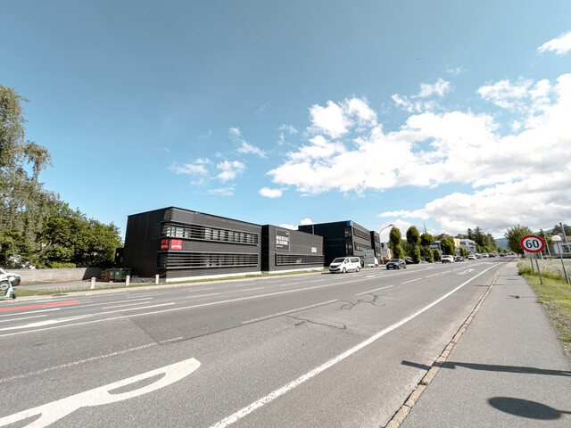 Attraktives Wohn- und Geschäftshaus in frequentierter Lage von Hard