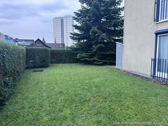 2-ZIMMER-GARTENWOHNUNG MIT TIEFGARAGENPLATZ