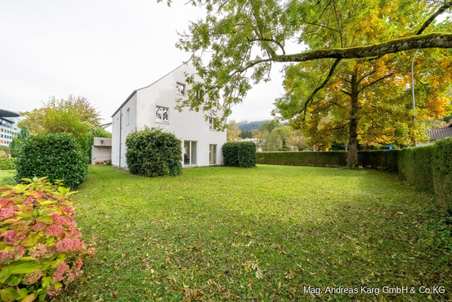 Bregenz im Dorf: Eleganter Altbau mit zeitlosem Charme zum Kauf