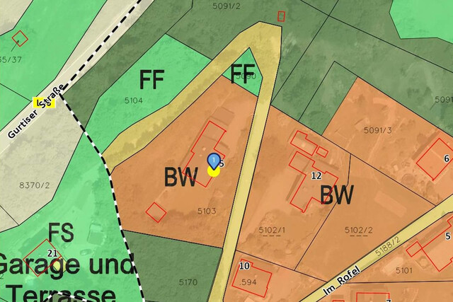 Naturidyll mit Weitblick in Frastanz: EFH auf 2.170 m² Grund, flexible Nutzung, Studio & Großgarage
