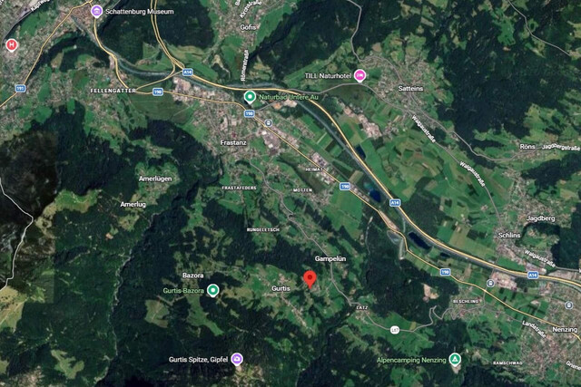 Naturidyll mit Weitblick in Frastanz: EFH auf 2.170 m² Grund, flexible Nutzung, Studio & Großgarage