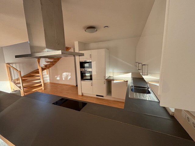 Neuwertiges familienfreundliches Einfamilienhaus in der Kummenbergregion mit Doppelgarage