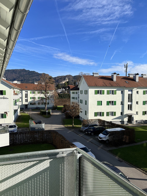 charmante Wohnung mit Balkon, Keller und Dachboden