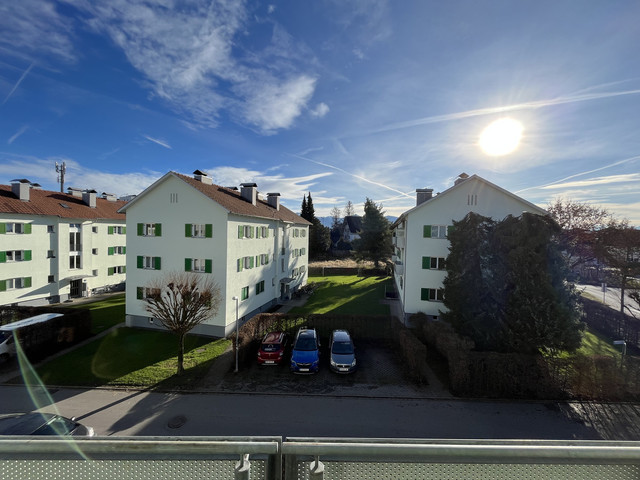 charmante Wohnung mit Balkon, Keller und Dachboden