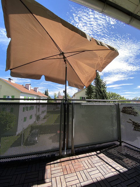 charmante Wohnung mit Balkon, Keller und Dachboden