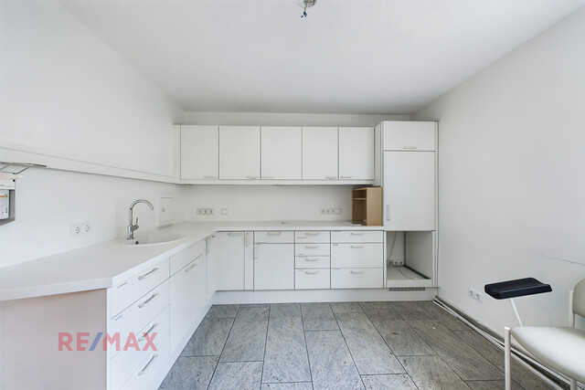 Ehemalige Arztpraxis in zentraler Lage – ideal auch als Bürofläche nutzbar