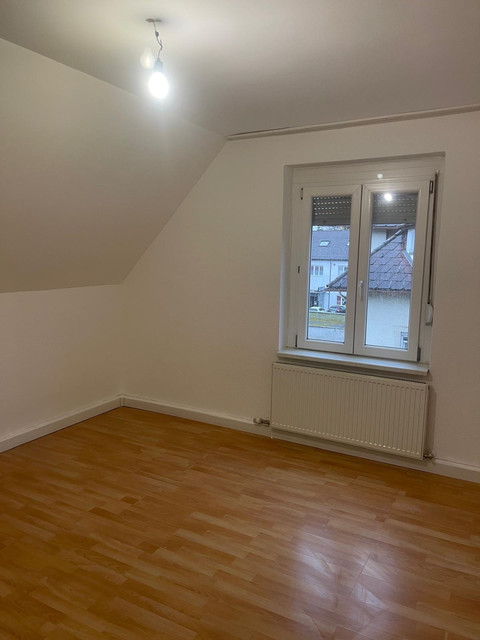 *ohne Provision* helle 3 Zimmer Wohnung in zentraler Lage