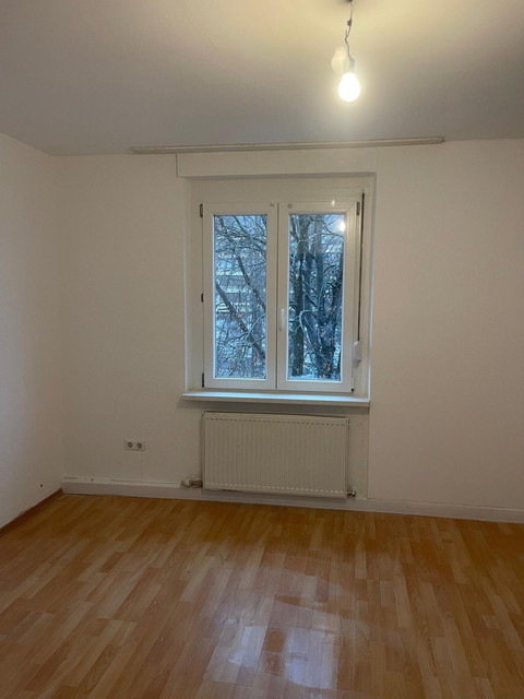 *ohne Provision* helle 3 Zimmer Wohnung in zentraler Lage