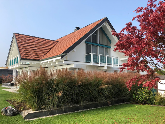 Exklusives Architekten-Einfamilienhaus in Holzständerbauweise mit großem Garten