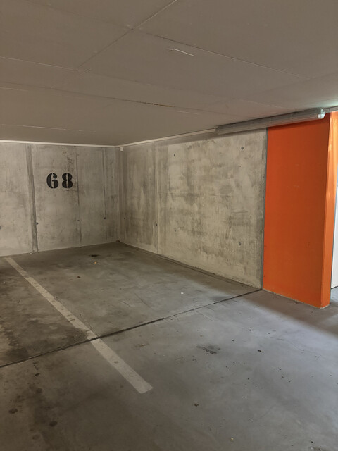 Tiefgaragenplatz