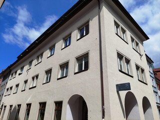Traumhafte und geräumige Stadtwohnung zu verkaufen!