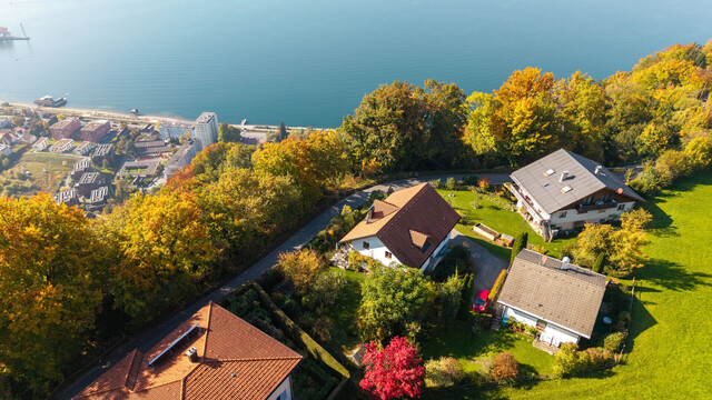 Bodenseeblick: Großes Einfamilienhaus inkl. Einliegerwohnung