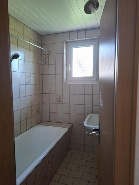 Wohnen mit Aussicht & Sonne – 3‑Zimmer‑Wohnung mit Südbalkon am Sattelberg in Klaus