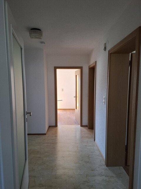 Wohnen mit Aussicht & Sonne – 3‑Zimmer‑Wohnung mit Südbalkon am Sattelberg in Klaus