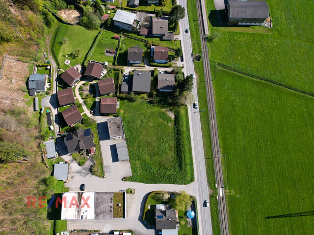 Zwei Seiten, ein Stil – Die besondere Doppelhaushälfte