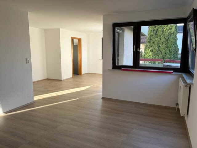 Ansprechende Wohnung mit Carport, Balkon und Keller in Top-Lage in Lauterach