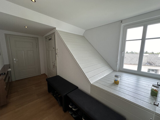 3,5-Zimmer-Wohnung, inkl. Garage und Stellplatz!