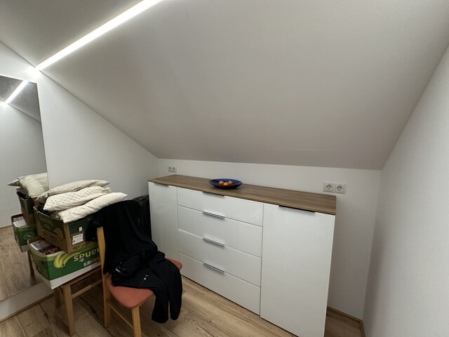 3,5-Zimmer-Wohnung, inkl. Garage und Stellplatz!