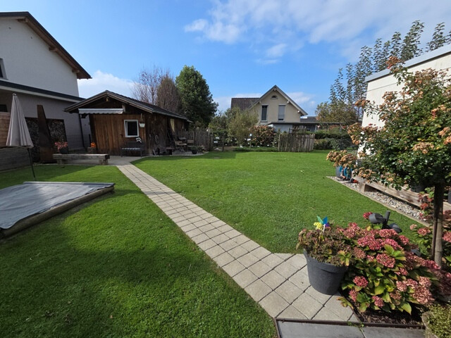 Traumhaftes Einfamilienhaus mit großem Garten in sehr guter Lage von Götzis!