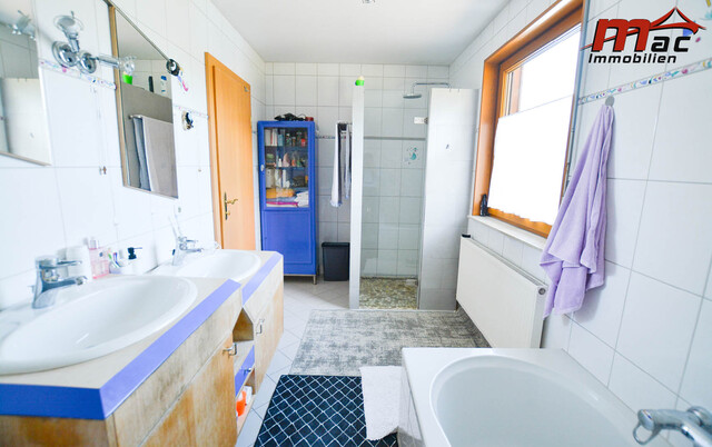 Familienfreundliches Einfamilienhaus in sonniger Lage