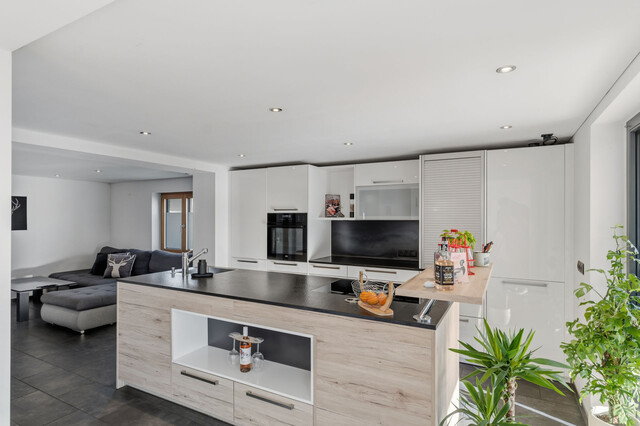 RESERVIERT: Modernisiertes Einfamilienhaus mit großzügigem Garten