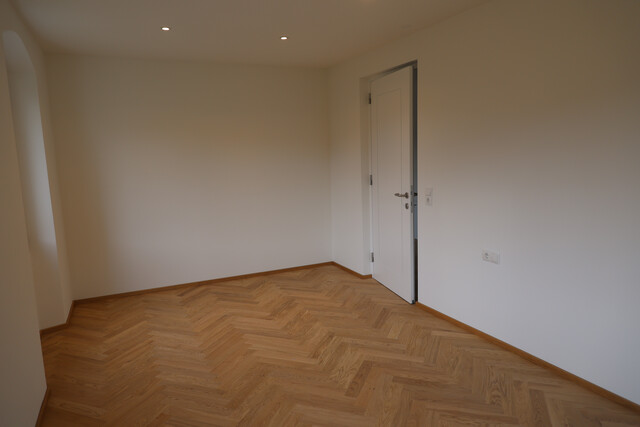 Traumhafte 2 Zimmer Wohnung in der Villa Ritter