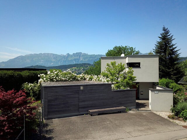 Hochwertiges Architektenhaus in traumhafter Aussichtslage in Tisis