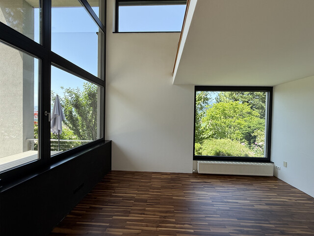 Hochwertiges Architektenhaus in traumhafter Aussichtslage in Tisis