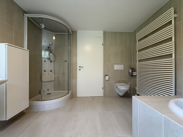 Hochwertiges Architektenhaus in traumhafter Aussichtslage in Tisis