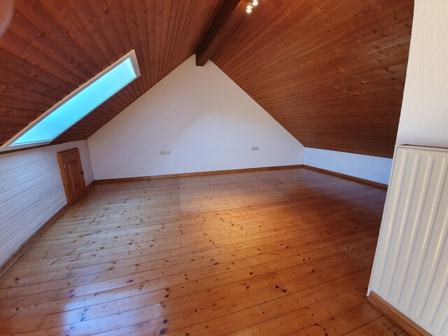 Schöne 4 Zimmerwohnung in sehr guter Lage