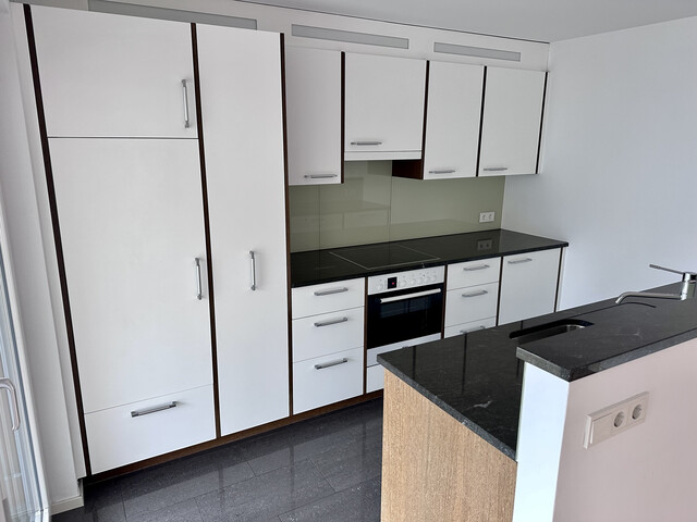 Tolle 3-Zi-Wohnung in 4-Parteien-Haus in Gisingen