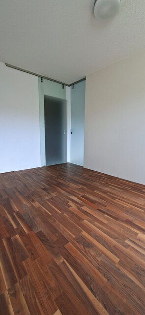 Stylische Wohnung in Zweiparteienhaus mit 38 m² großer Terrasse in Top-Lage 