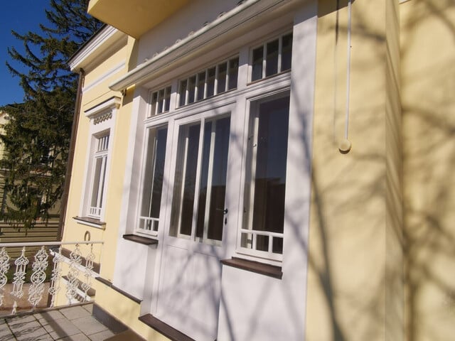 Repräsentative Jahrhundertwende-Villa in Bad Vöslau - Wohnen/Büro