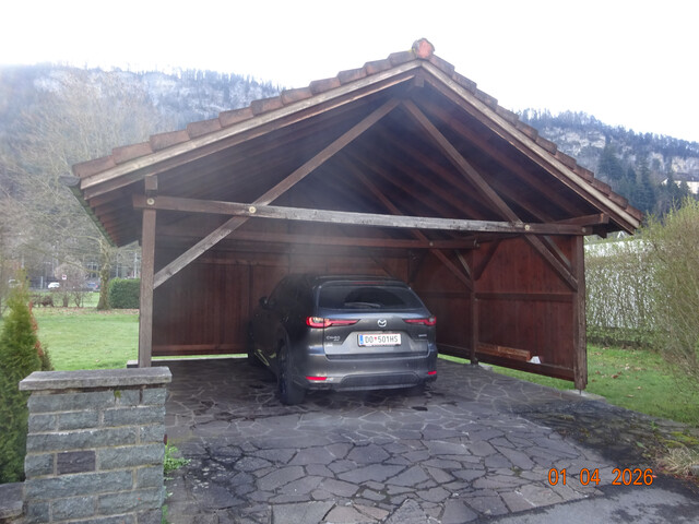 Riesiges Haus mit großem Garten in Altenstadt