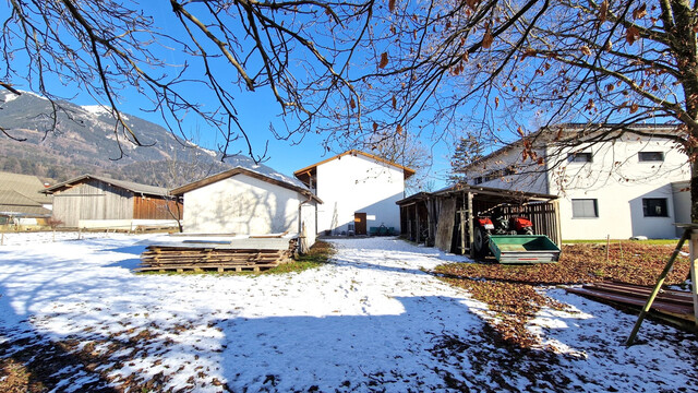 Einfamilienhaus in ruhiger Lage mit zusätzlichem Bauplatz